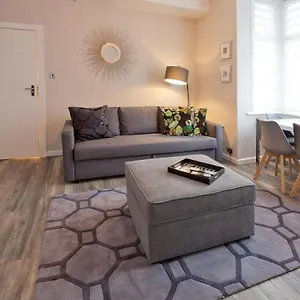 Blackbird Luxury 1 Blackpool